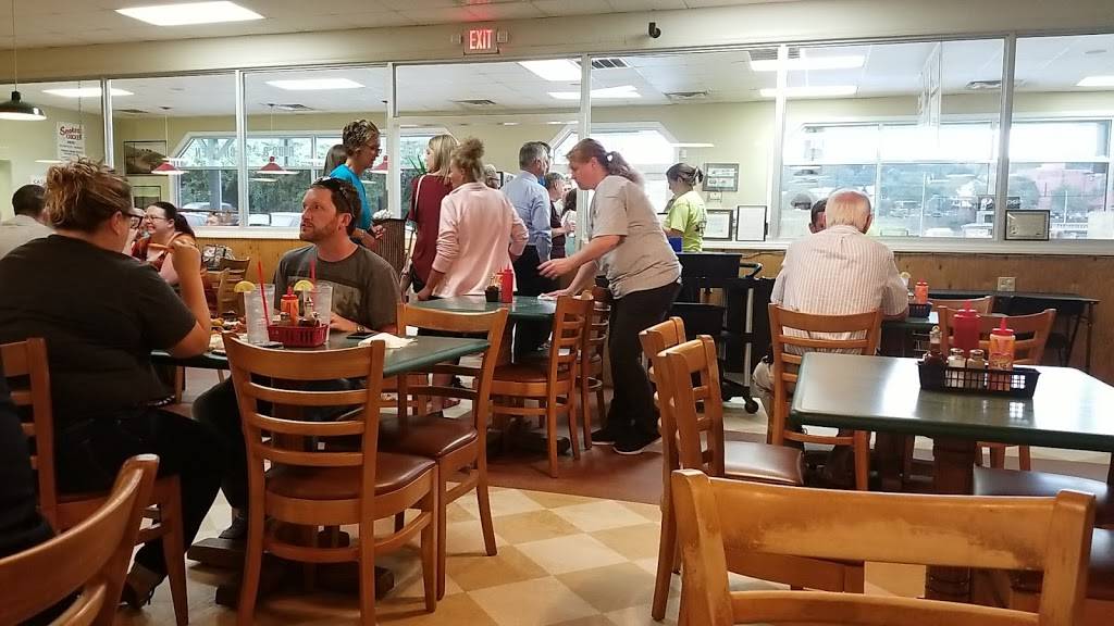 Brushy Mountain Smokehouse and Creamery | restaurant | 201 Wilkesboro Ave, North Wilkesboro, NC 28659, USA | 3366679464 OR +1 336-667-9464