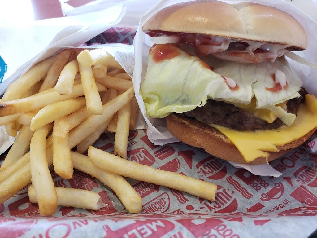 Jack in the Box | restaurant | 5075 W Whittier Blvd, Los Angeles, CA 90022, USA | 3232662449 OR +1 323-266-2449