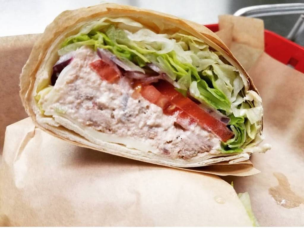 Swain Seafood Shack | restaurant | 5119 E Oak Island Dr, Oak Island, NC 28465, USA | 9104485056 OR +1 910-448-5056