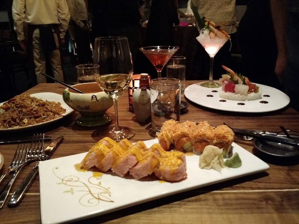 Table 570 Asian Fusion | restaurant | 570 Hopmeadow St, Simsbury, CT 06070, USA | 8606514888 OR +1 860-651-4888