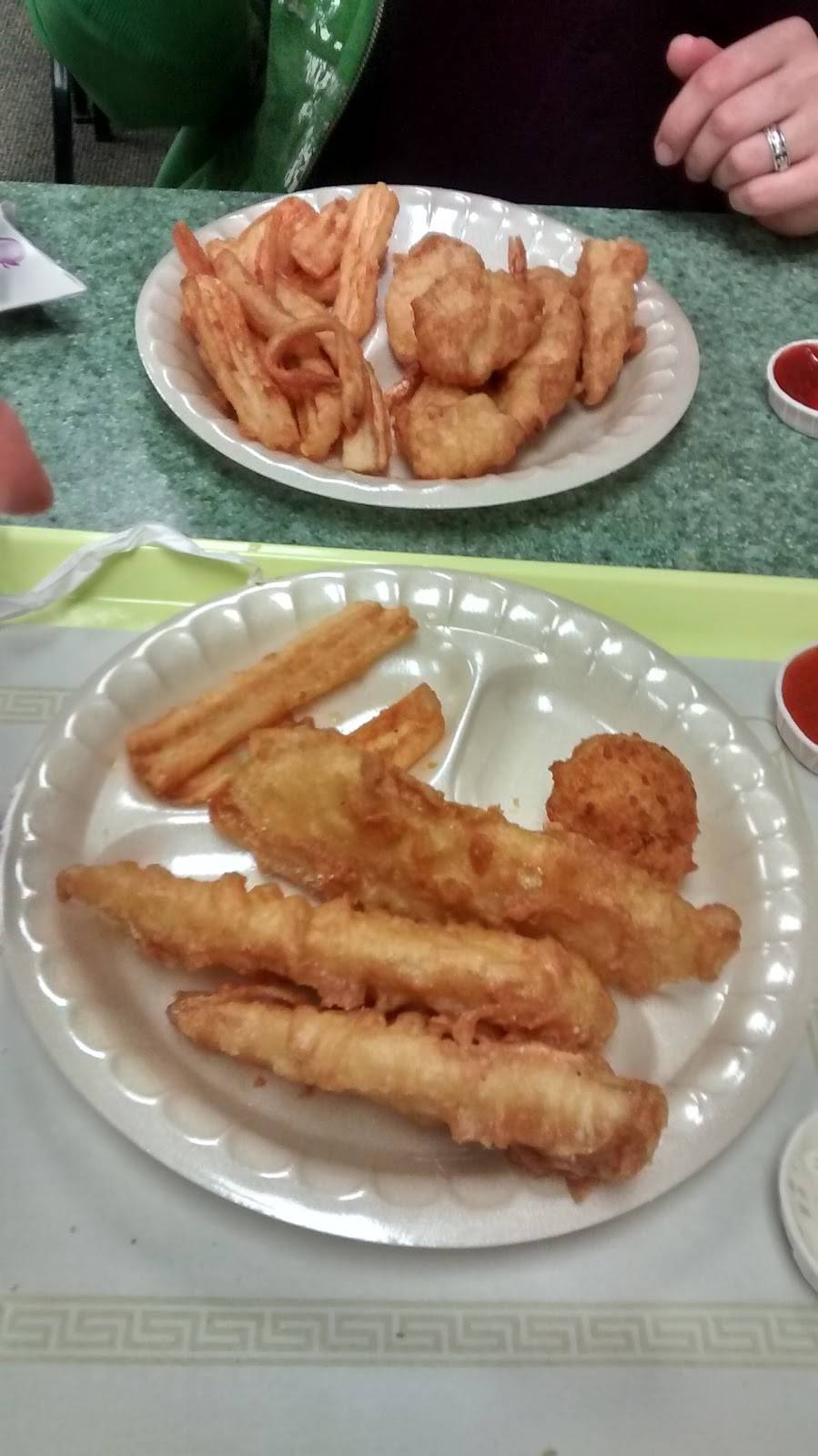 Arthur Treachers Fish & Chips | restaurant | 4451 Mahoning Ave, Youngstown, OH 44515, USA | 3307926764 OR +1 330-792-6764