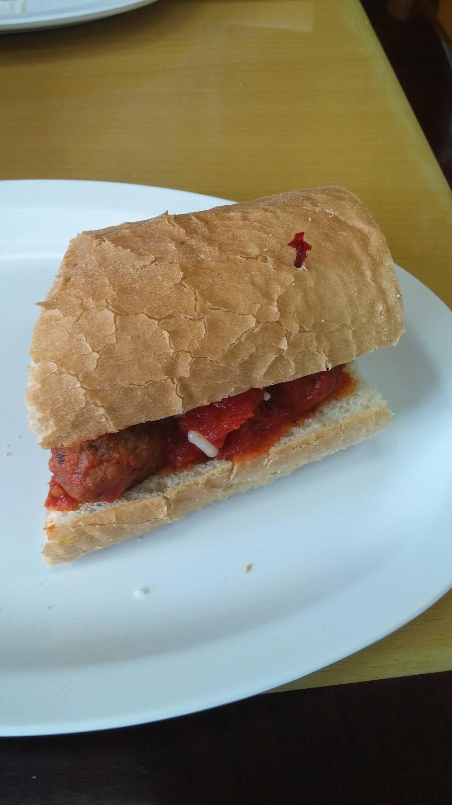 Itz-A-Deli | meal takeaway | 20651 Lake Forest Dr A110, Lake Forest, CA 92630, USA | 9494550658 OR +1 949-455-0658