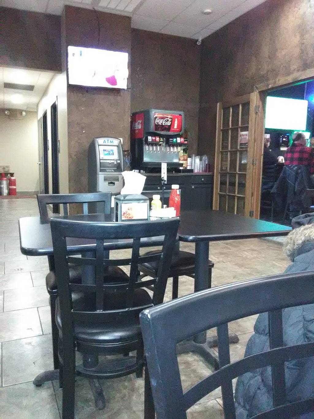 Lucky 7s Bar | restaurant | 1804 S Hershey Rd Suite 10, Bloomington, IL 61704, USA | 3098083183 OR +1 309-808-3183