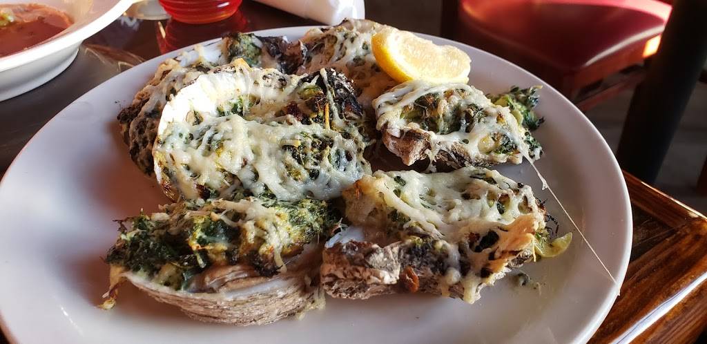 Castaway Waterfront Restaurant & Sushi Bar | restaurant | 1406 Ocean View Ave, Marathon, FL 33050, USA | 3057436247 OR +1 305-743-6247