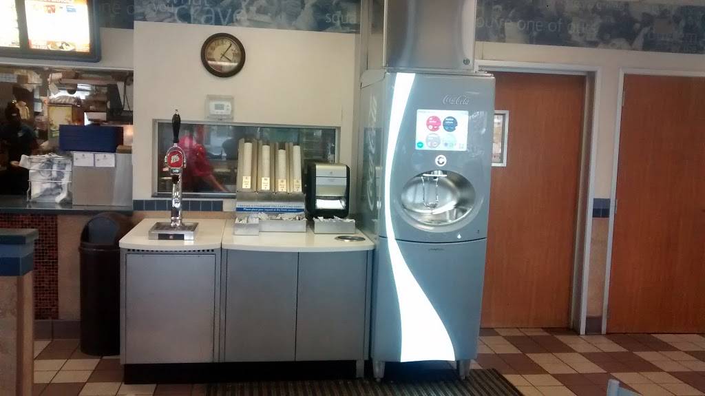 White Castle | restaurant | 793 Eastern Pkwy, Louisville, KY 40217, USA | 5026343601 OR +1 502-634-3601