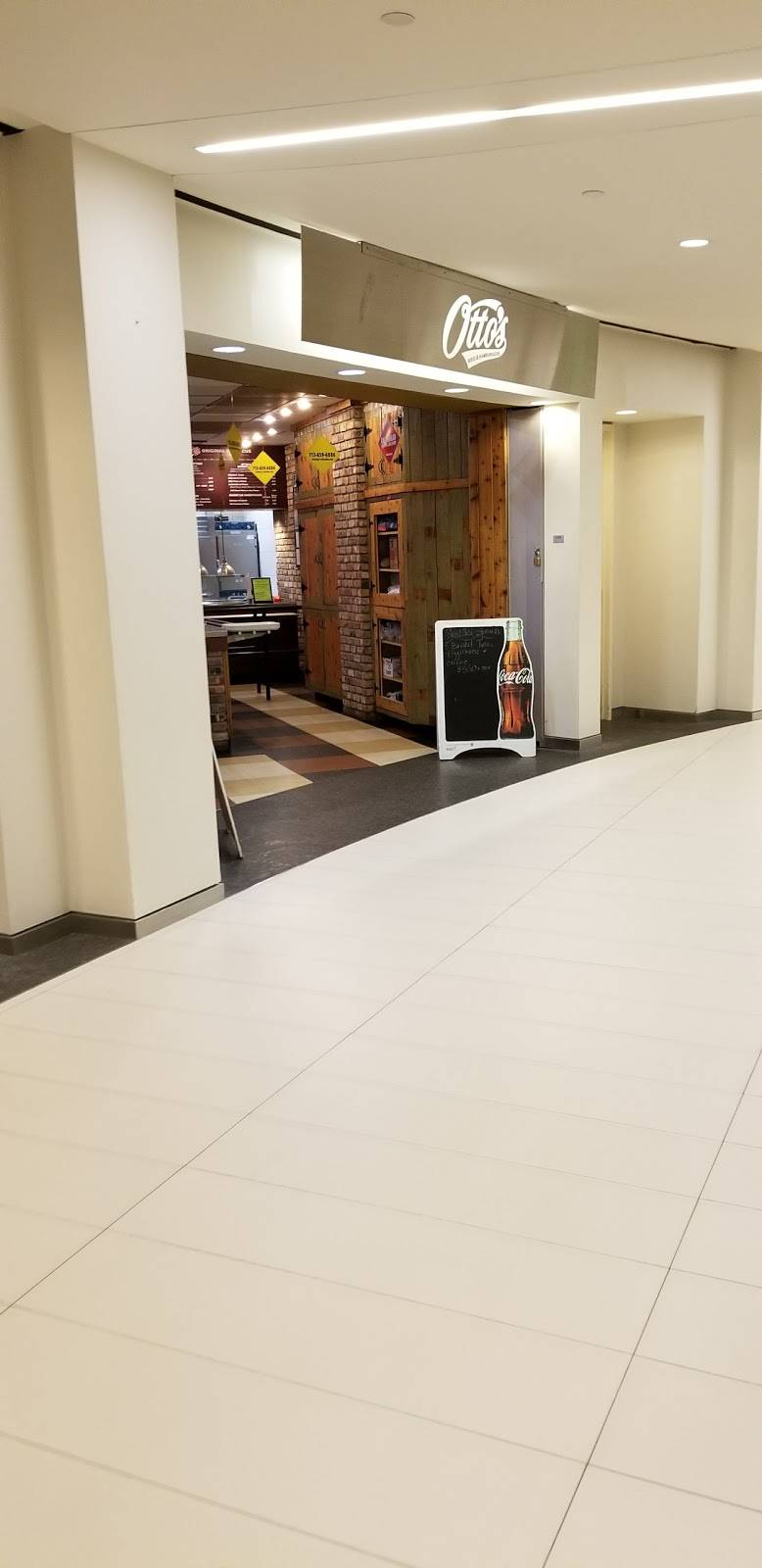 Otto’s | restaurant | 500 Dallas St # T24, Houston, TX 77002, USA | 7136596886 OR +1 713-659-6886