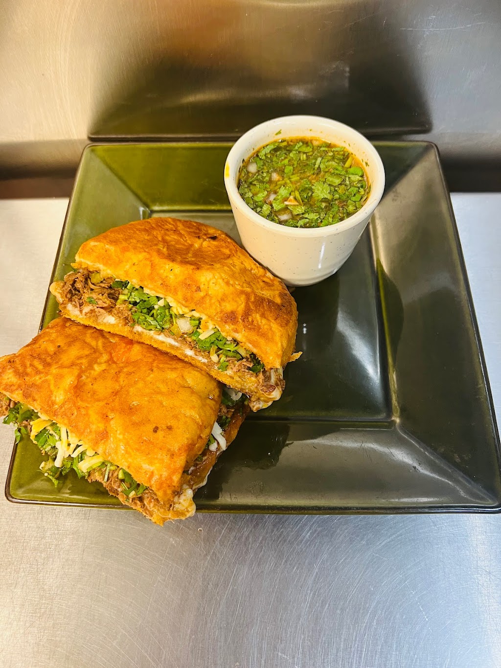 Tacos El Güero #2 - Kamas | restaurant | 30 N Main St, Kamas, UT 84036, USA | 4357835332 OR +1 435-783-5332