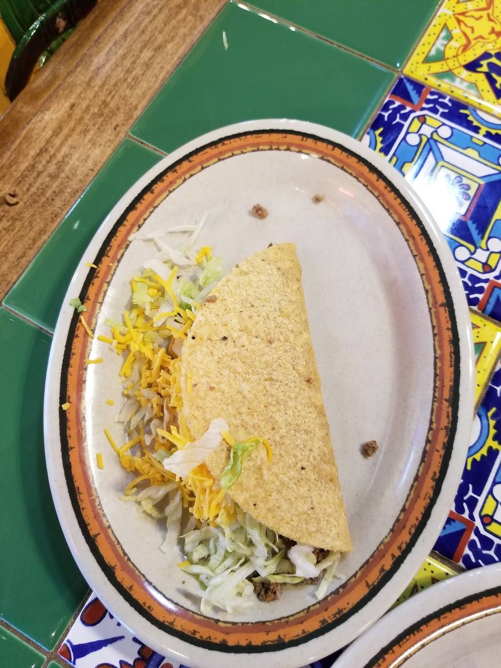 Rosas Café & Tortilla Factory | restaurant | 18451 I-35W, Northlake, TX 76262, USA | 4693310084 OR +1 469-331-0084