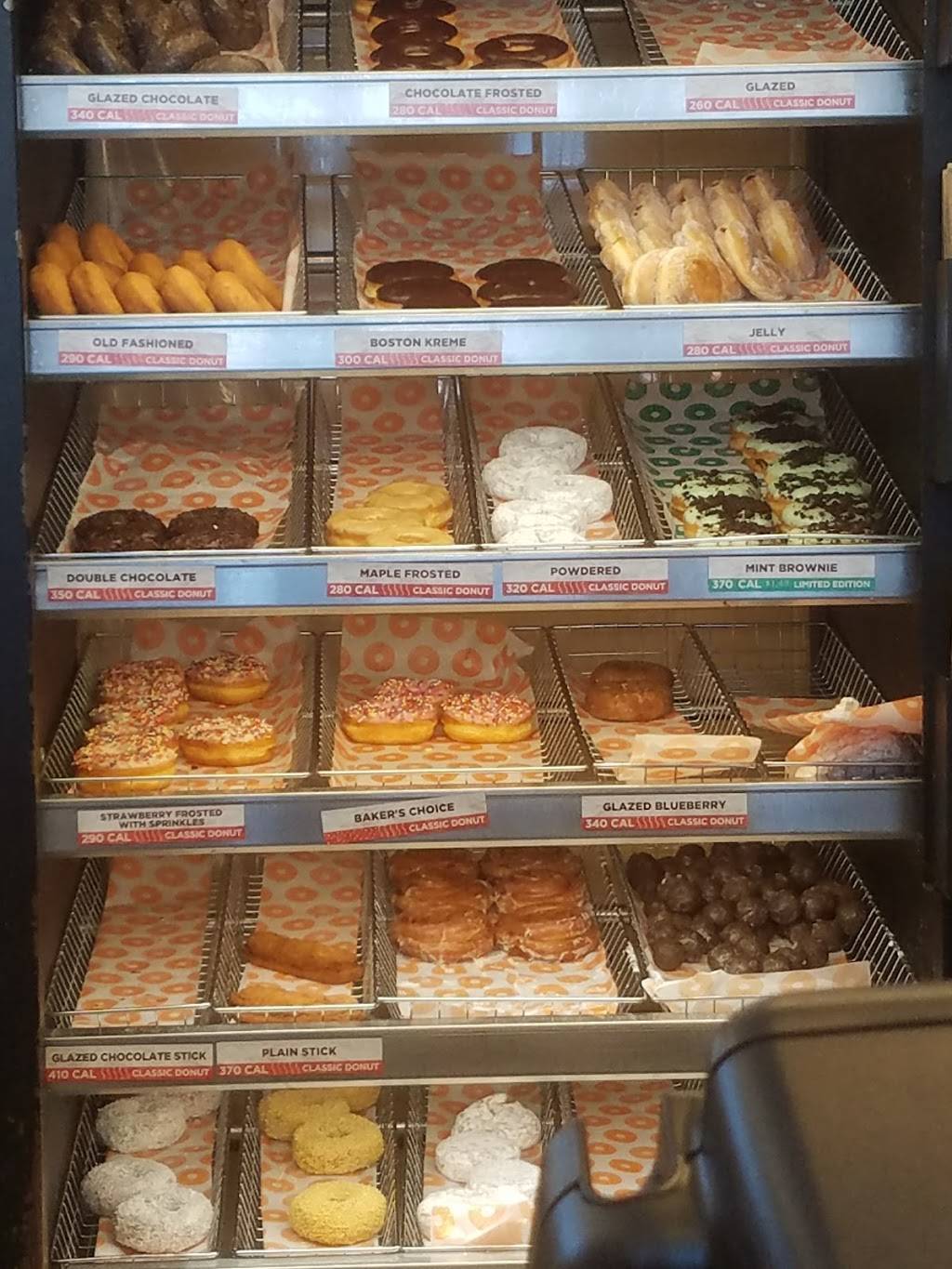 Dunkin | bakery | 1775 Main St, Brockton, MA 02301, USA | 5085590435 OR +1 508-559-0435