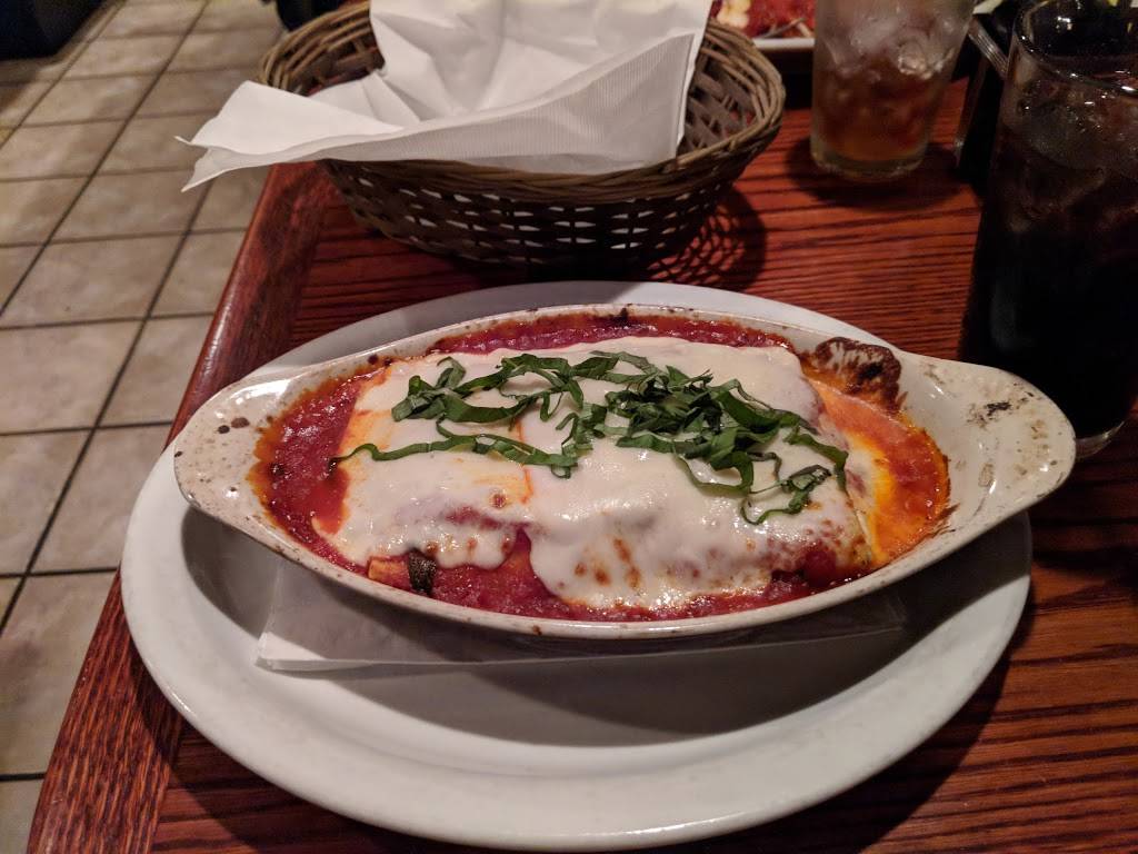 Ottavios Italian Restaurant | restaurant | 3018, 12440 Woodside Ave, Lakeside, CA 92040, USA | 6194432165 OR +1 619-443-2165