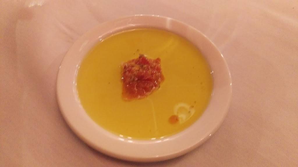 Orfinos Restaurant | restaurant | 1120 Pleasantville Rd, Briarcliff Manor, NY 10510, USA | 9149417353 OR +1 914-941-7353