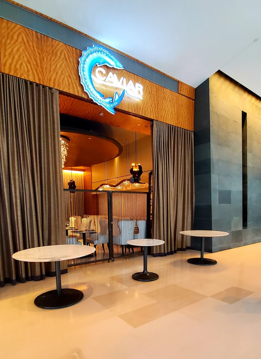 Caviar Russe Miami | restaurant | 1441 Brickell Ave Ground Lobby at the Four Seasons Tower, Miami, FL 33131, USA | 3059026969 OR +1 305-902-6969