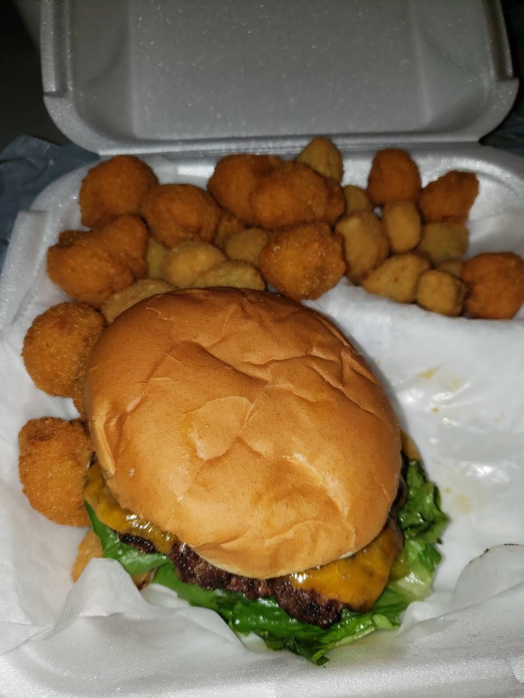 Normski’s Neighborhood Grill | restaurant | 3806 E 30th St, Indianapolis, IN 46218, USA | 3175420710 OR +1 317-542-0710