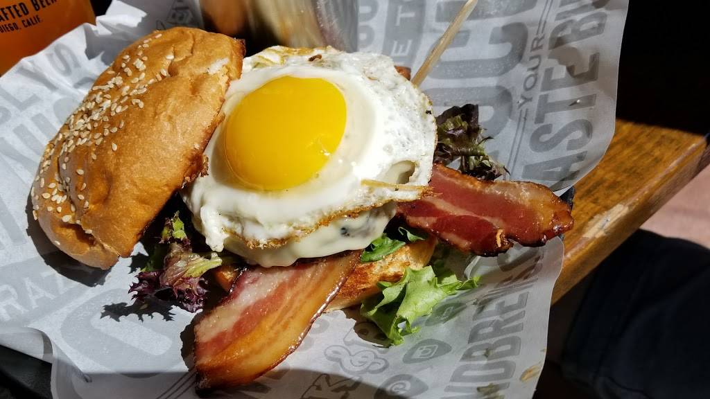 Rock & Brews Redondo Beach | restaurant | 6300 S Pacific Coast Hwy, Redondo Beach, CA 90277, USA | 3109282969 OR +1 310-928-2969