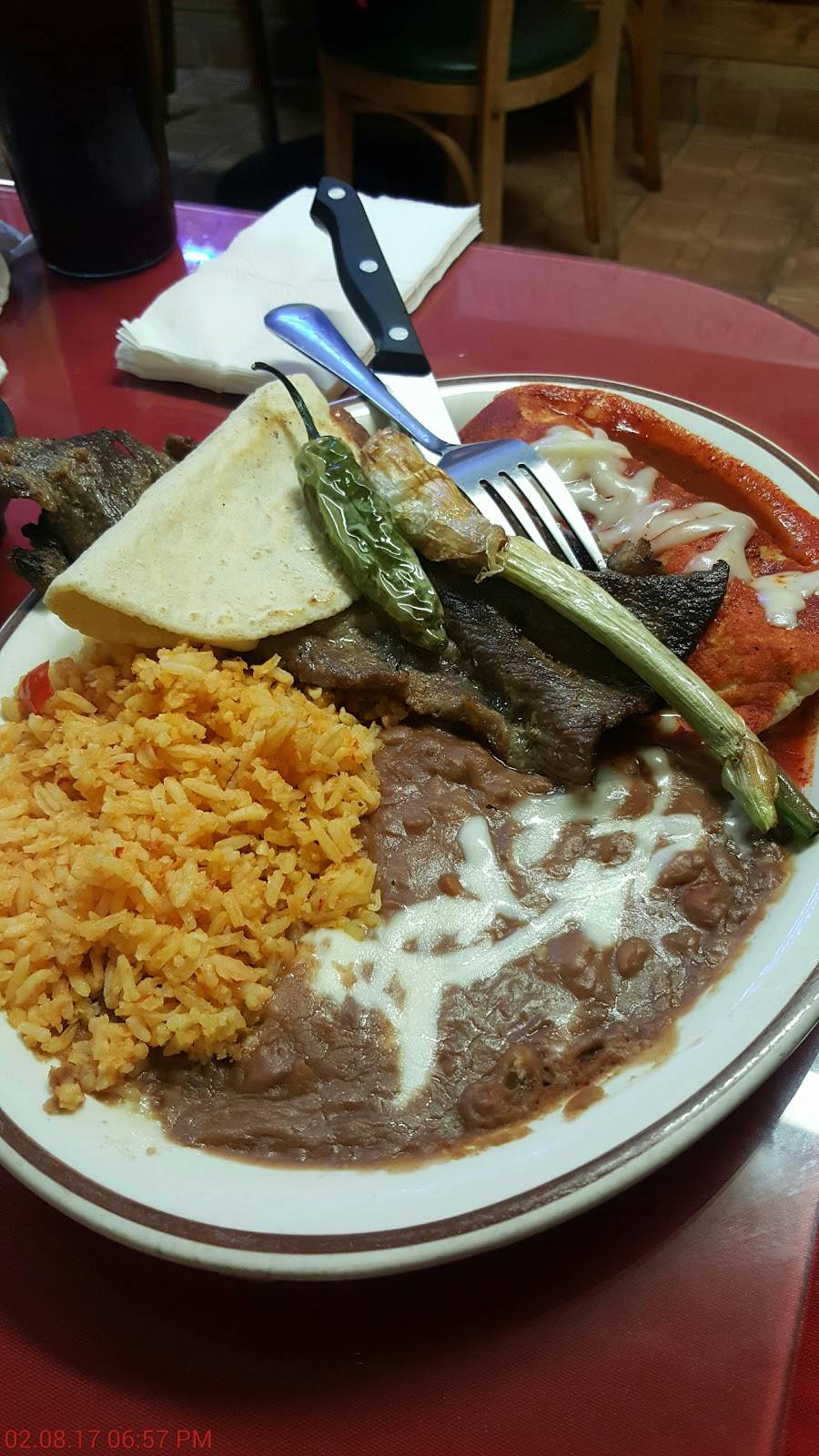 Antojitos Tierra Caliente | restaurant | 10959 58th St, Mira Loma, CA 91752, USA | 9516810856 OR +1 951-681-0856