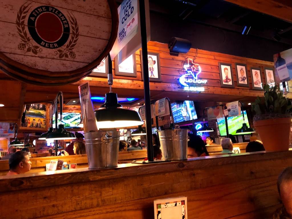 Texas Roadhouse | restaurant | 5900 Pan American Fwy NE, Albuquerque, NM 87109, USA | 5058562226 OR +1 505-856-2226