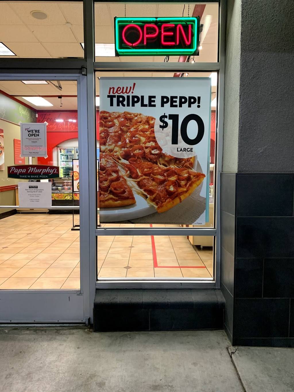 Papa Murphys | Take N Bake Pizza | meal takeaway | 2800 Coors Blvd NW, Albuquerque, NM 87120, USA | 5058394700 OR +1 505-839-4700