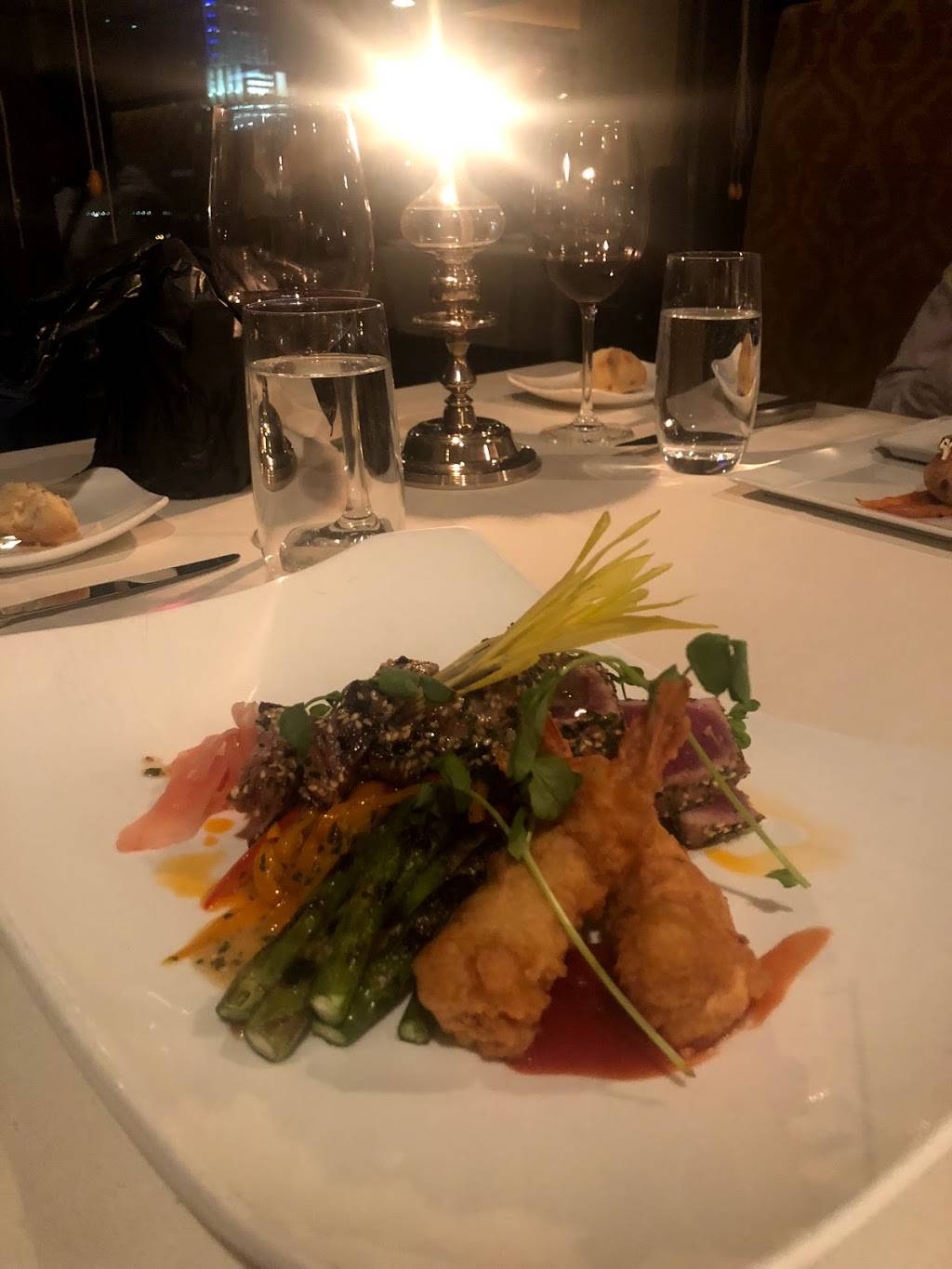 Bentleys On 27 Parking Garage | restaurant | 201 S College St, Charlotte, NC 28244, USA | 7043439201 OR +1 704-343-9201