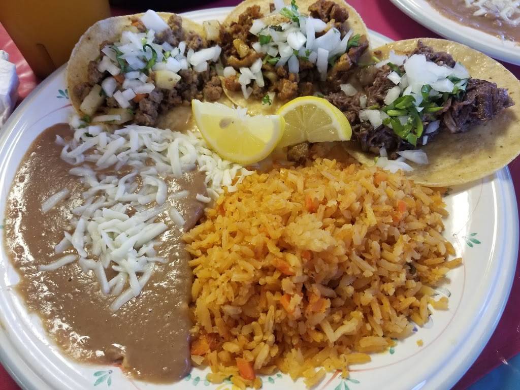 Pancho Tacos | restaurant | 4063 E Lancaster Ave, Fort Worth, TX 76103, USA | 8175350440 OR +1 817-535-0440