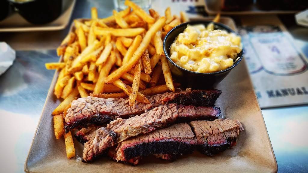 Sauced BBQ & Spirits | restaurant | 2300 First St #120, Livermore, CA 94550, USA | 9259611300 OR +1 925-961-1300