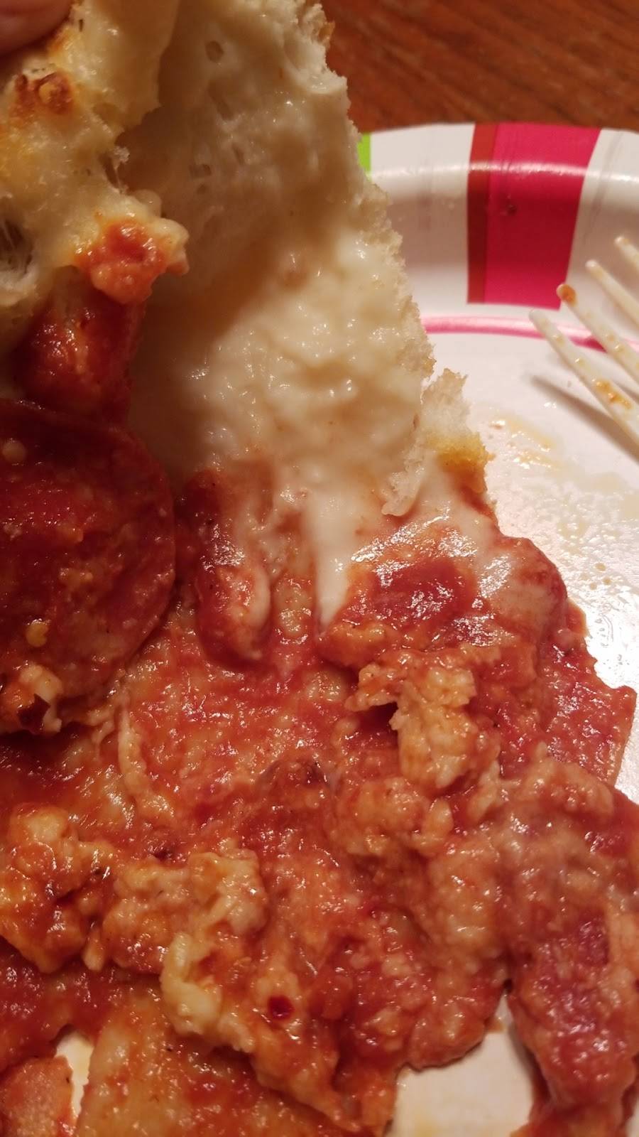 Pizza Hut | restaurant | 9815 Culebra Rd, San Antonio, TX 78251, USA | 2106883377 OR +1 210-688-3377