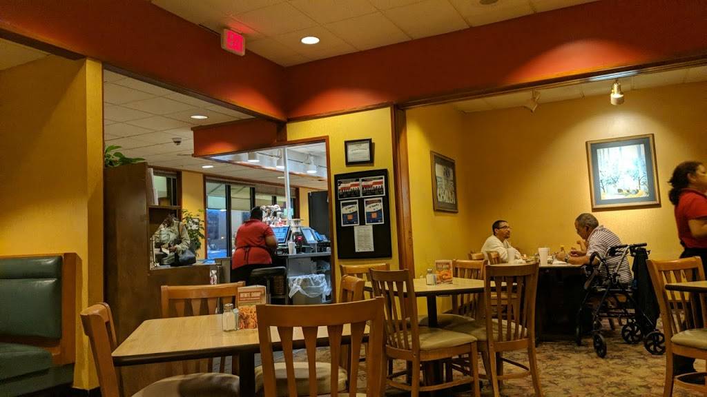 Piccadilly Cafeteria | restaurant | 2000 Crescent Centre Blvd, Tucker, GA 30084, USA | 7704140879 OR +1 770-414-0879