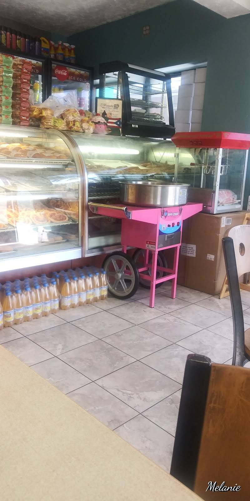 Carmitas Puerto Rican Bakery | bakery | 705 Cranston St, Providence, RI 02907, USA | 4014324046 OR +1 401-432-4046