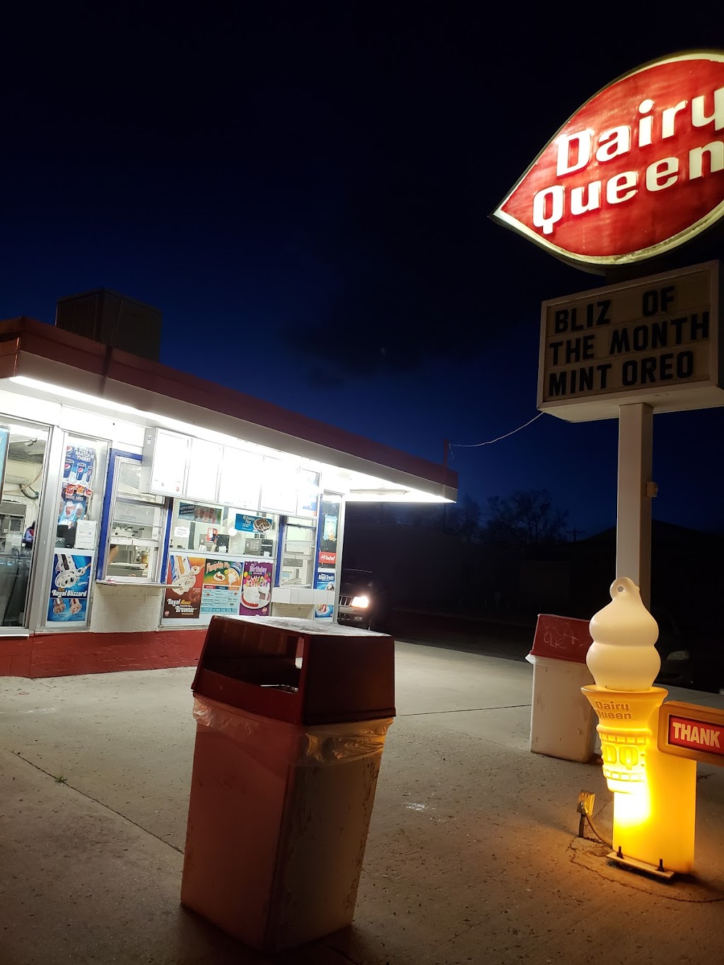 Dairy Queen | restaurant | 1001 Lake Ave, Pueblo, CO 81004, USA | 7195458220 OR +1 719-545-8220