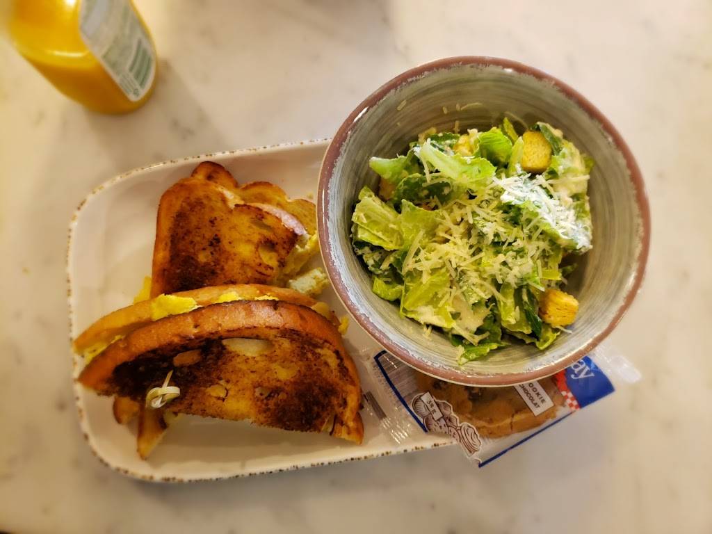 The Bistro – Eat. Drink. Connect.® | restaurant | 864 Exeter Rd, London, ON N6E 0A2, Canada | 5196800077 OR +1 519-680-0077