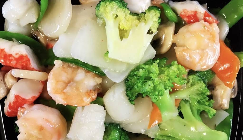 China House | restaurant | 12400 N May Ave, Oklahoma City, OK 73120, USA | 4059360906 OR +1 405-936-0906