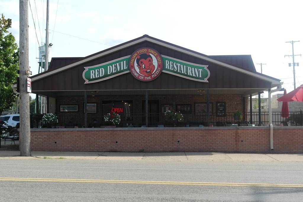 Red Devil Restaurant | restaurant | 104 S Broad St, Holly, MI 48442, USA | 2486344422 OR +1 248-634-4422