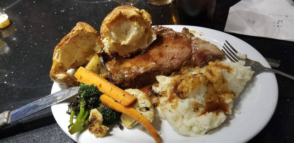 in this corner | restaurant | 17250 ON-27 #6, Schomberg, ON L0G 1T0, Canada | 9059391000 OR +1 905-939-1000