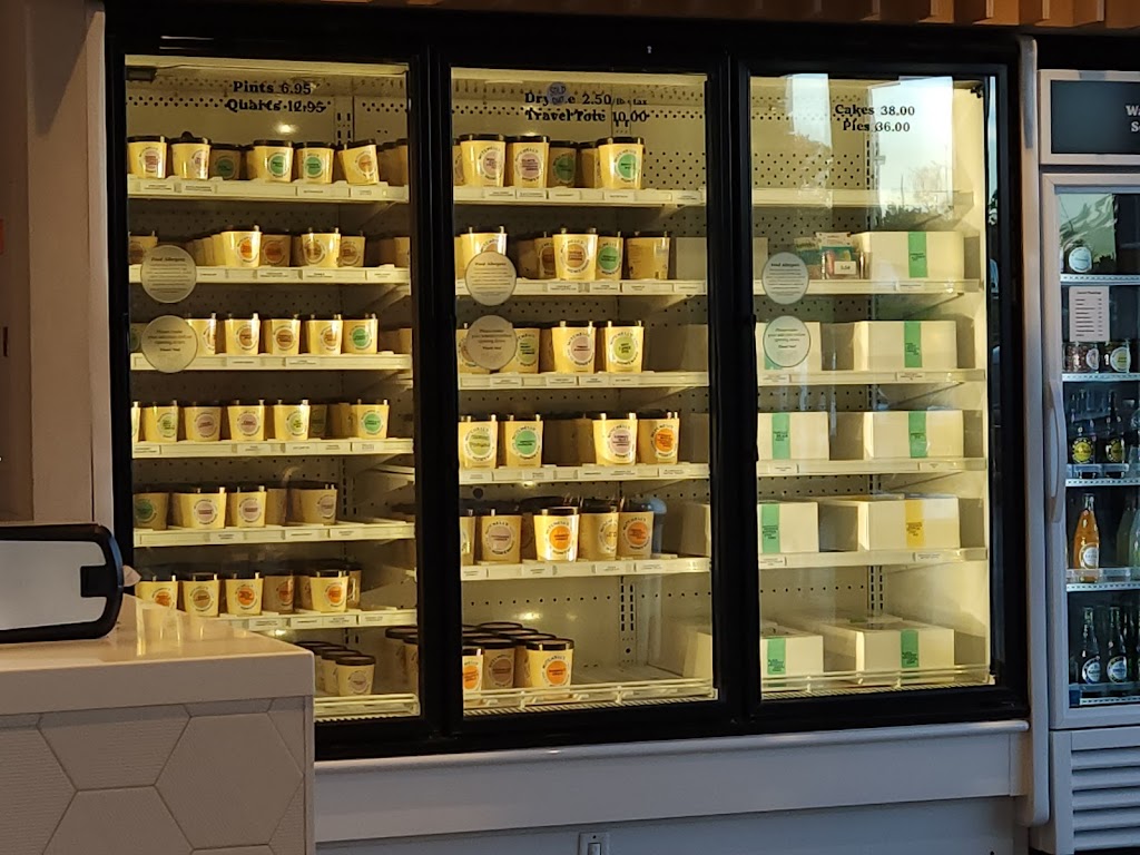 Mitchells Ice Cream (Beachwood) | restaurant | 2101 Richmond Rd, Beachwood, OH 44122, USA | 2168312722 OR +1 216-831-2722