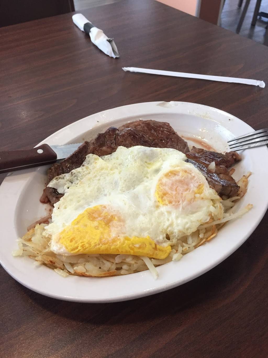 7 Days Diner | restaurant | 108 NW 4th St, Concordia, MO 64020, USA | 6604630422 OR +1 660-463-0422