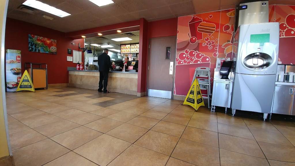 Jack in the Box | restaurant | 1800 McHenry Ave, Modesto, CA 95350, USA | 2095762486 OR +1 209-576-2486