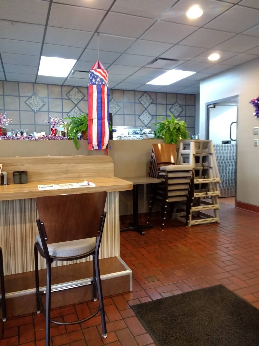 The Village Place | meal takeaway | 5723 Dixie Hwy, Waterford Twp, MI 48329, USA | 2486232266 OR +1 248-623-2266