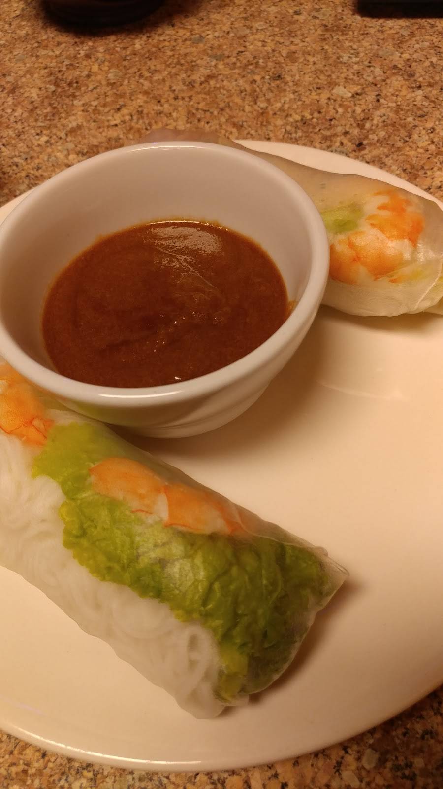 Phos Kitchen | restaurant | 119 S Main St #B, Ferris, TX 75125, USA | 9725448880 OR +1 972-544-8880