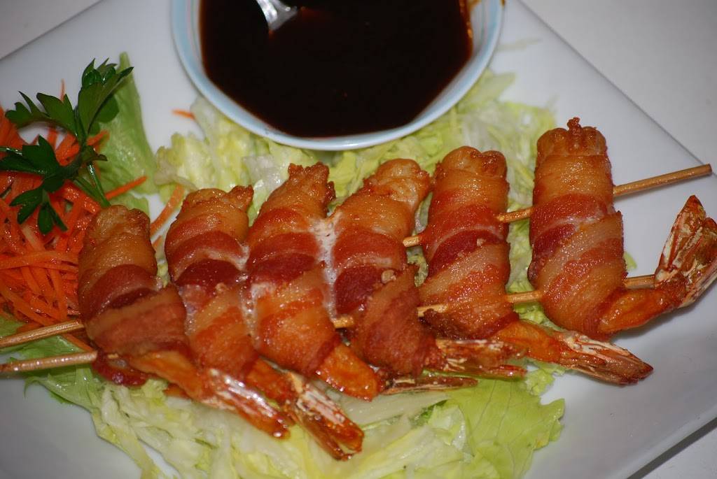 Rice N Noodle Zone | restaurant | 6421 15th Ave NW C, Seattle, WA 98107, USA | 4252082562 OR +1 425-208-2562