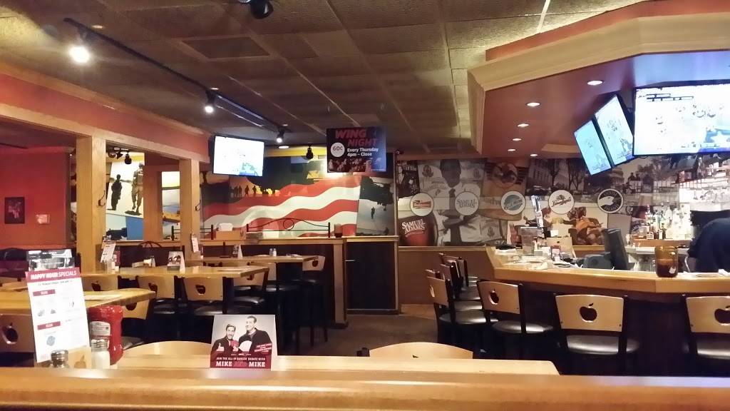 Applebees Grill + Bar | restaurant | 2554 Sunrise Dr, Springfield, IL 62703, USA | 2175287021 OR +1 217-528-7021