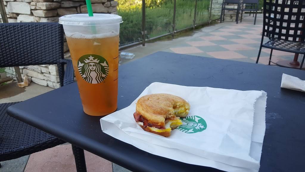 Starbucks | cafe | 2215 Francisco Dr #160, El Dorado Hills, CA 95762, USA | 9169417524 OR +1 916-941-7524