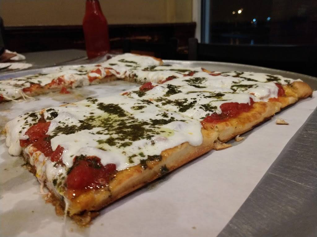 Bacoli Pizza | restaurant | 174 New Hampshire Ave, Lakewood, NJ 08701, USA | 7328867054 OR +1 732-886-7054