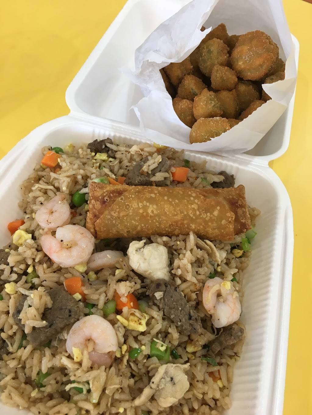 Family Crispy Chicken & Rice | restaurant | 10909 Webb Chapel Rd Ste 129, Dallas, TX 75229, USA | 9727070910 OR +1 972-707-0910