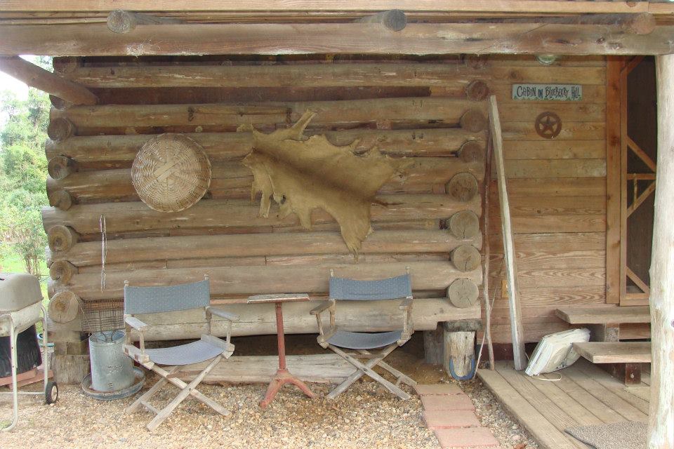 Ethridge Farm Bed and Breakfast | restaurant | 103 S Williford Rd, Kountze, TX 77625, USA | 4092463978 OR +1 409-246-3978