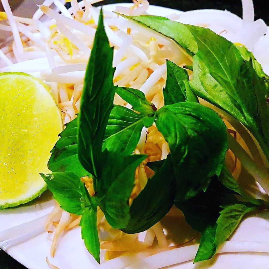 Lite Wok | restaurant | 500 E Round Grove Rd #315, Lewisville, TX 75067, USA | 9724591020 OR +1 972-459-1020