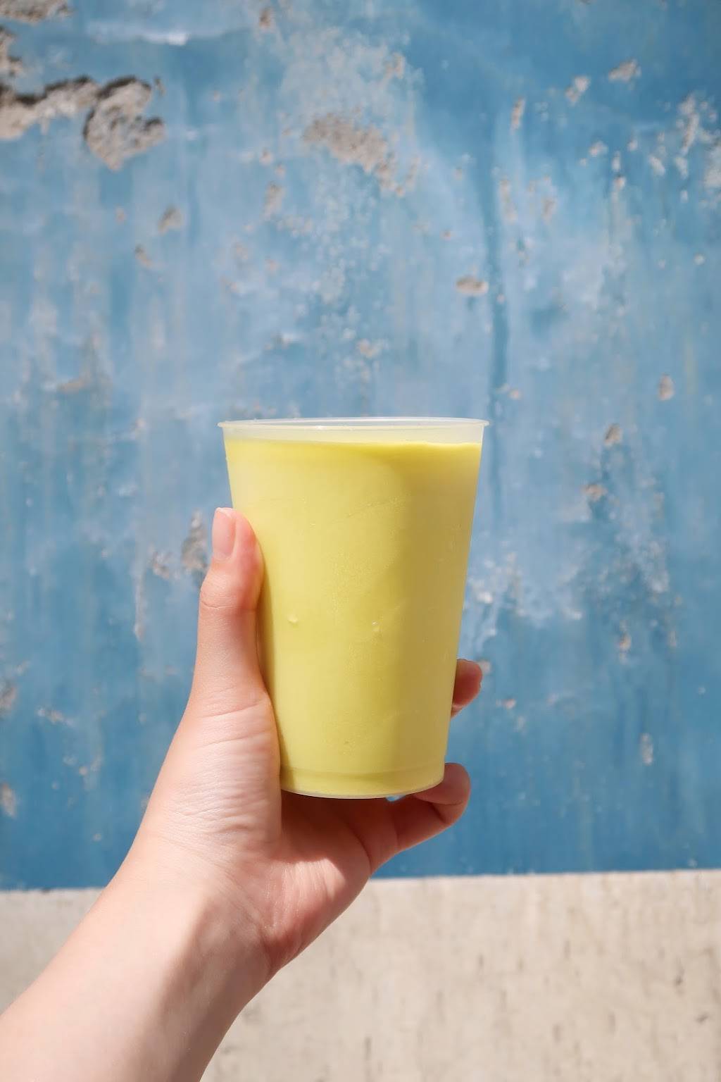 Milk Stand | restaurant | 351 S Studio Dr N, Lake Buena Vista, FL 32830, USA | 4079395277 OR +1 407-939-5277