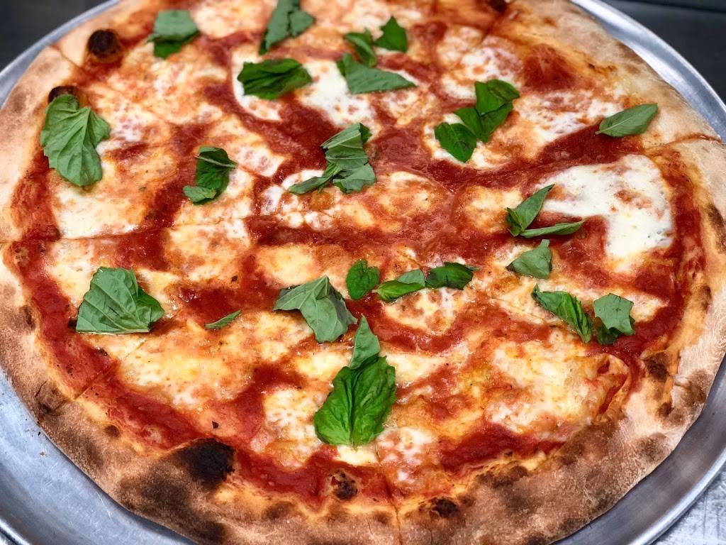 Mediterraneo | restaurant | 132 W Main St, Westminster, MD 21157, USA | 4108574646 OR +1 410-857-4646