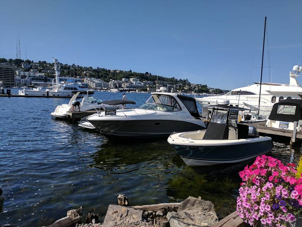 The 100 Pound Clam | restaurant | 1001 Fairview Ave N, Seattle, WA 98109, USA | 2064535067 OR +1 206-453-5067