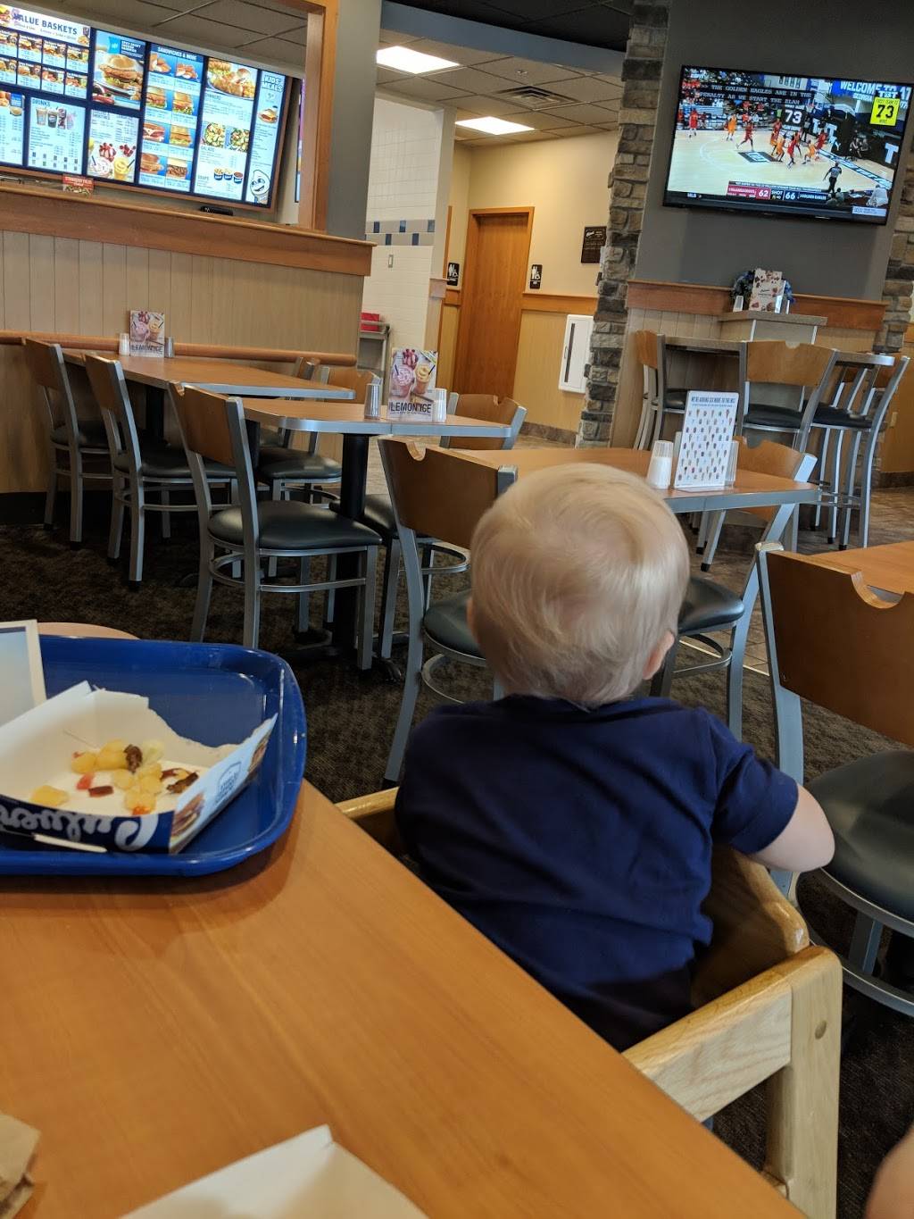Culvers | restaurant | 100 US-12, Fox Lake, IL 60020, USA | 8476295383 OR +1 847-629-5383
