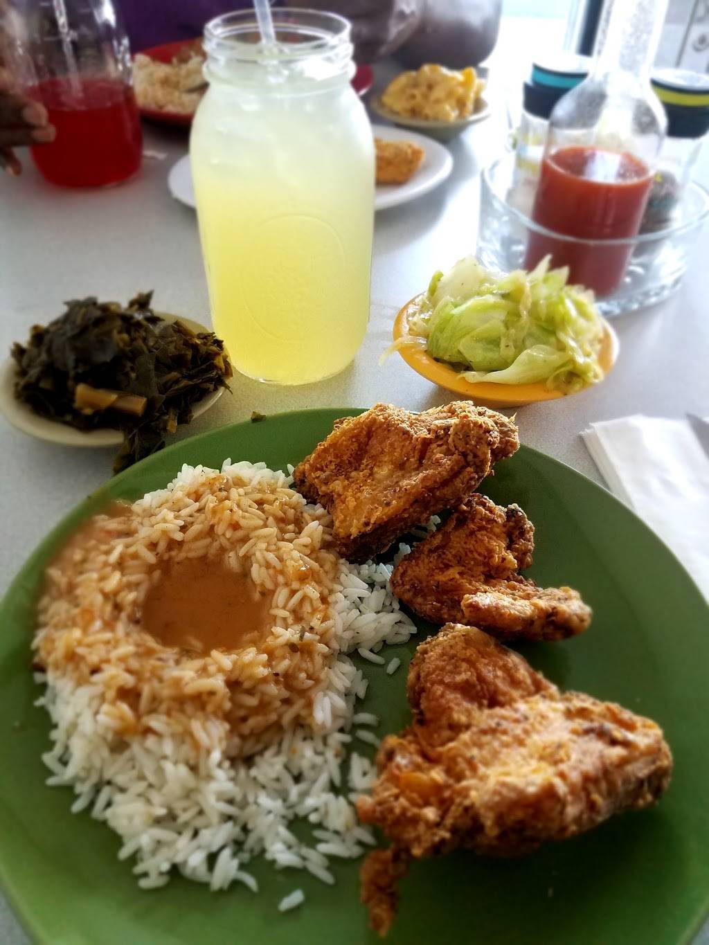 Soul Food Renaissance | restaurant | 6617 Cherry Ave, Long Beach, CA 90805, USA | 5624223606 OR +1 562-422-3606