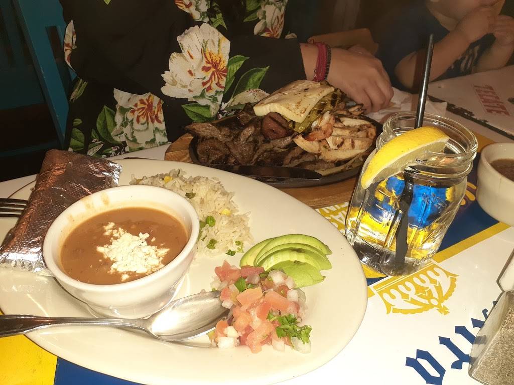 Palapas Seafood Bar | restaurant | 2100 Alamo Rd suite s, Richardson, TX 75080, USA | 2142877578 OR +1 214-287-7578